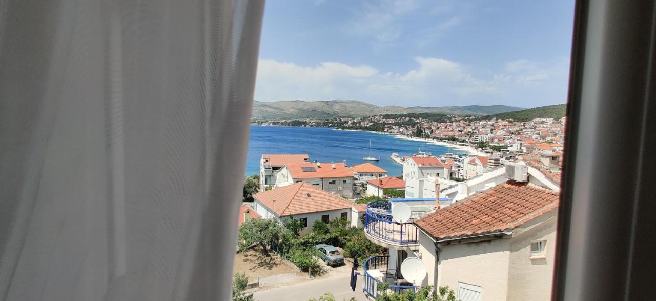 Apartment Dea Trogir Eksteriør billede