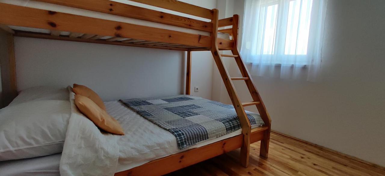 Apartment Dea Trogir Eksteriør billede